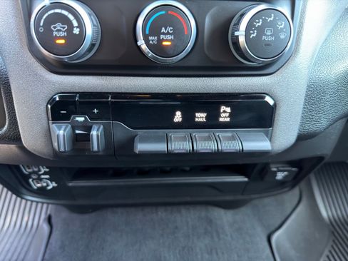 Used 2023 RAM 2500 Tradesman AWD/4WD image 25
