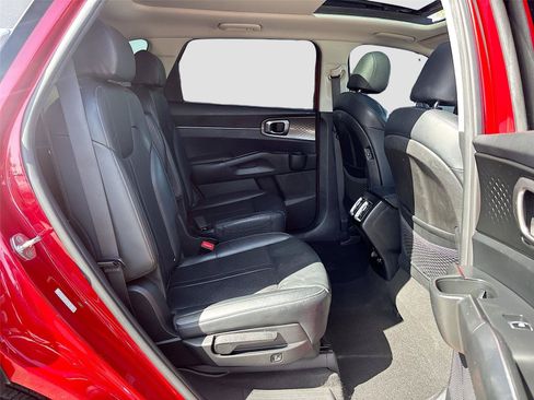 Used 2021 Kia Sorento EX FWD image 27