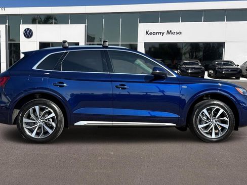 Used 2022 Audi Q5 2.0T Premium Plus w/ Premium Plus Package image 3