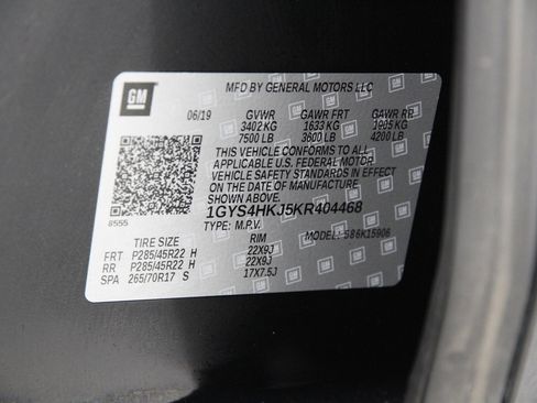 Used 2019 Cadillac Escalade ESV Luxury w/ Escalade Sport Edition image 26