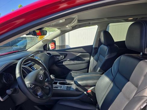 Used 2024 Nissan Murano SL image 14