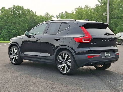 Used 2021 Volvo XC40 P8 Recharge AWD/4WD image 4