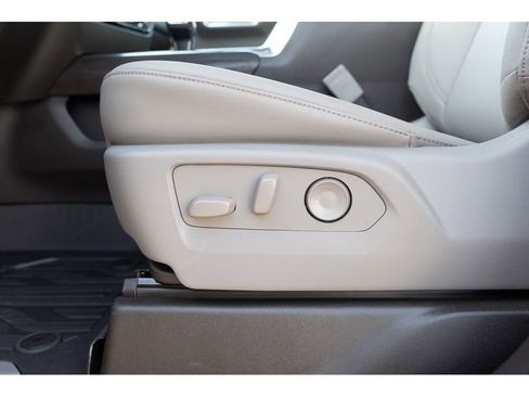 New 2026 GMC Sierra 1500 SLT w/ SLT Premium Plus Package image 15