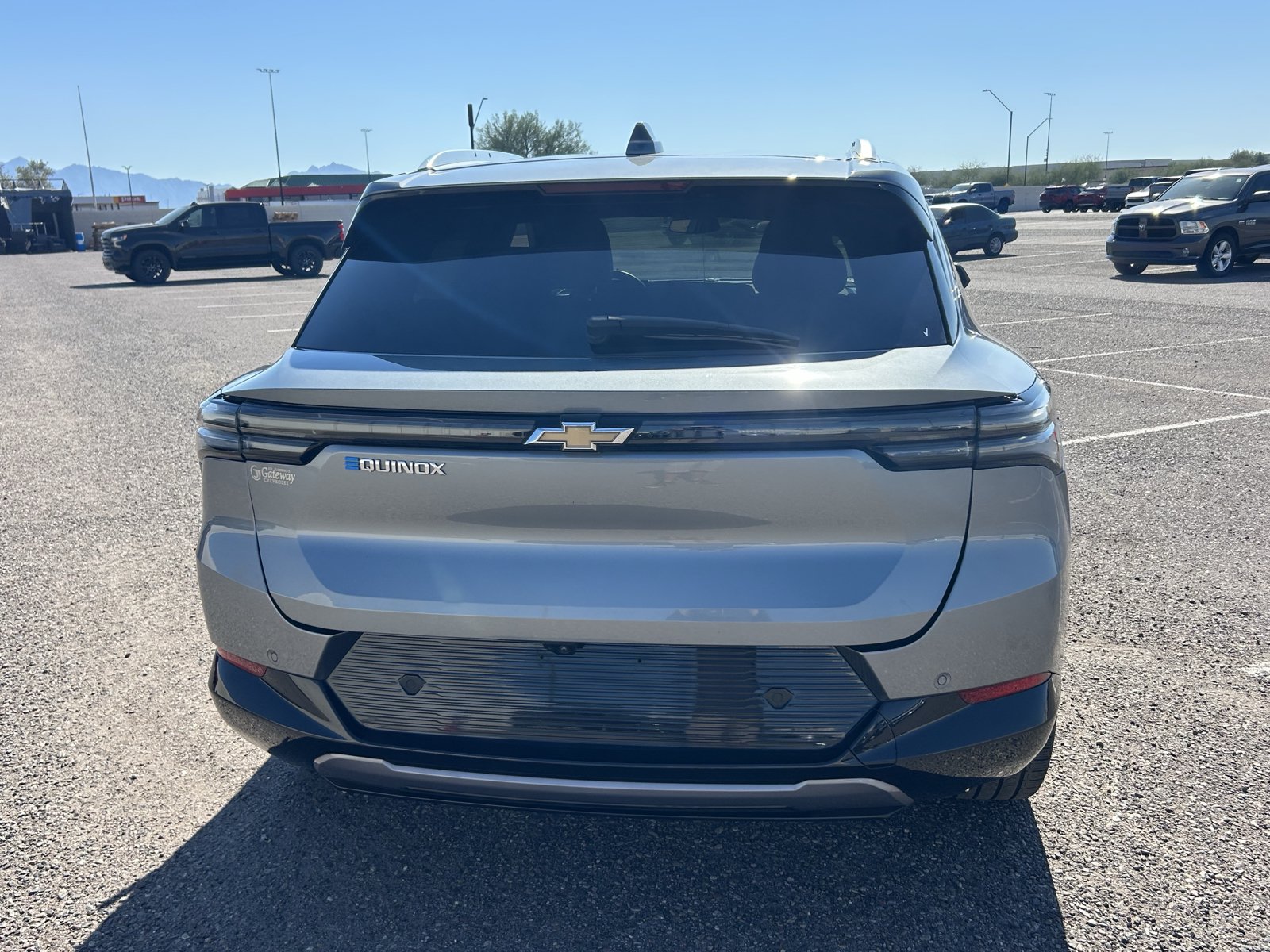 Certified 2024 Chevrolet Equinox EV LT FWD image 4