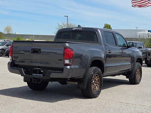Used 2023 Toyota Tacoma 4x4 Double Cab w/ Trail Edition image 5