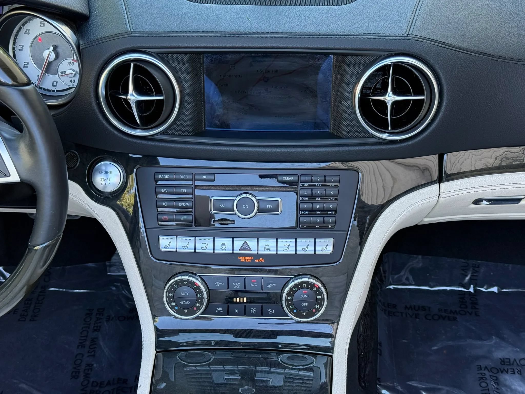 Used 2014 Mercedes-Benz SL 550 w/ Sport Wheel Package image 31