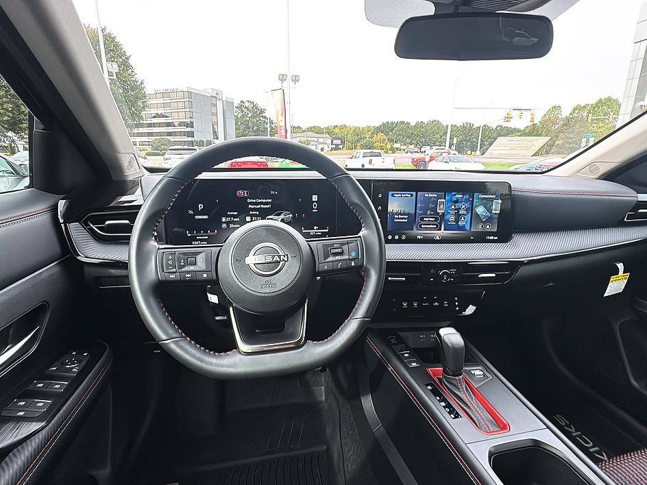 Certified 2026 Nissan Kicks SR FWD image 29