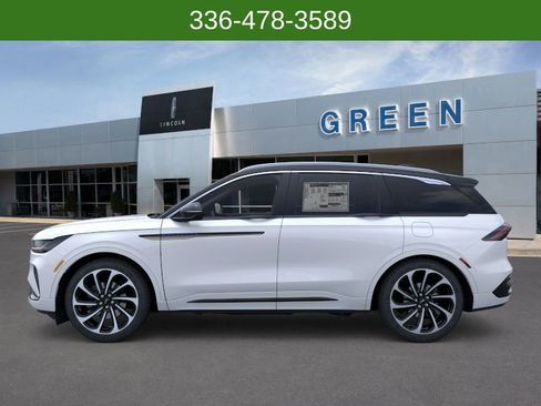 New 2026 Lincoln Nautilus Black Label image 3