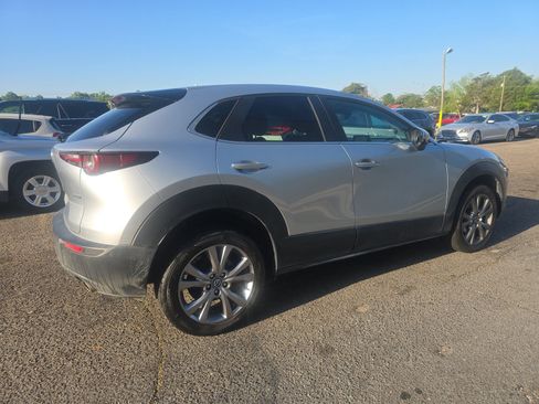 Used 2021 MAZDA CX-30 FWD 2.5 S w/ Select Package image 4