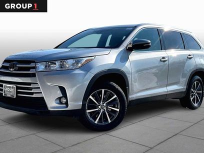 Certified 2019 Toyota Highlander XLE