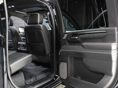 Used 2024 GMC Sierra 2500 AT4X image 51