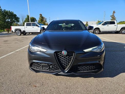 Used 2022 Alfa Romeo Giulia Sprint image 2