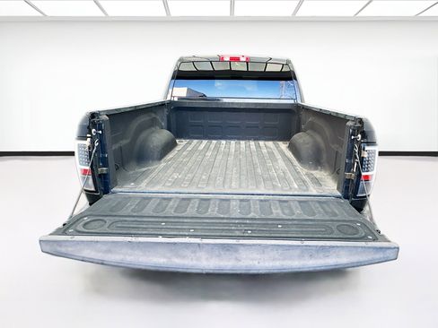 Used 2018 RAM 1500 Express w/ Express Value Package image 16