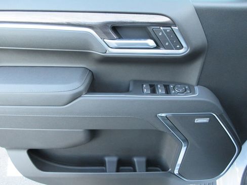 New 2026 Chevrolet Silverado 1500 LTZ w/ LTZ Premium Package image 25