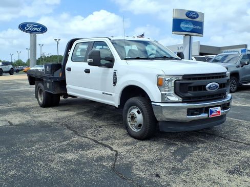 Used 2020 Ford F350 XL w/ Power Equipment Group AWD/4WD image 3