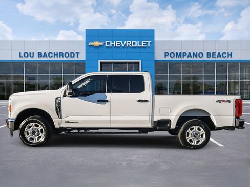 Used 2025 Ford F250 XLT image 4