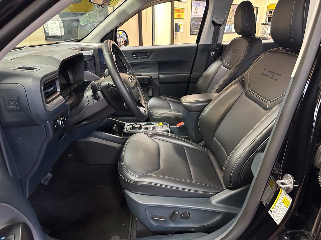 Used 2025 Ford Maverick Lobo AWD/4WD image 11