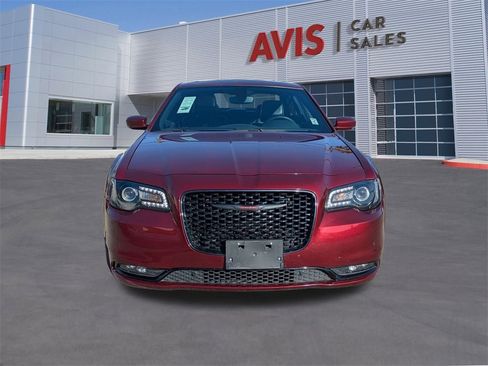 Used 2023 Chrysler 300 S image 2