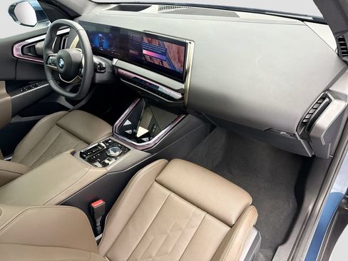Used 2025 BMW X3 xDrive30i w/ Premium Package AWD/4WD image 15