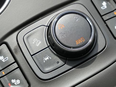 Used 2022 GMC Terrain SLE w/ Driver Convenience Package AWD/4WD image 46