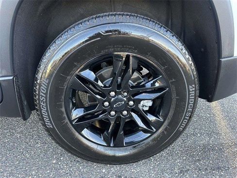 Certified 2023 Chevrolet Traverse LT w/ Midnight/Sport Edition image 9