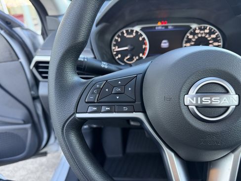 New 2025 Nissan Altima 2.5 SV image 16