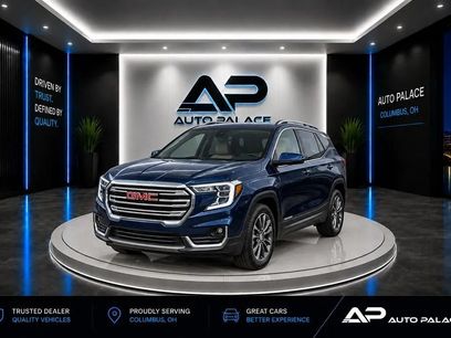 Used 2022 GMC Terrain SLT w/ Infotainment Package II