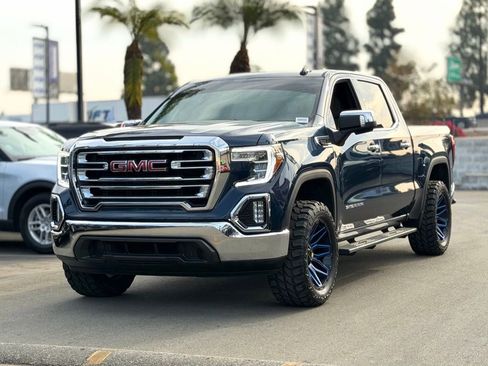 Used 2021 GMC Sierra 1500 SLT image 3