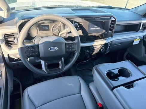 New 2026 Ford F550 4x4 Regular Cab Super Duty image 15
