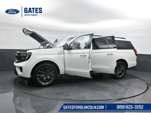 New 2026 Ford Expedition Max Platinum w/ Stealth Appearance Package image 71