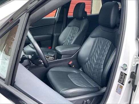 Used 2023 Kia Sportage X-Line w/ X-Line Premium Package AWD/4WD image 24
