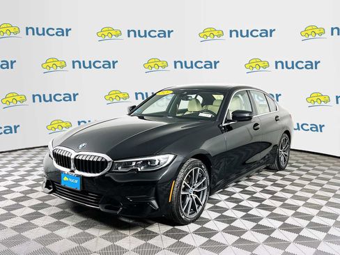Used 2021 BMW 330i xDrive 330i xDrive w/ Convenience Package image 3