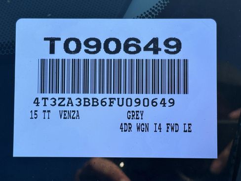 Used 2015 Toyota Venza LE image 61