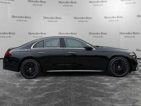 New 2026 Mercedes-Benz E 450 4MATIC Sedan image 6