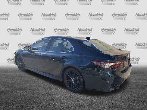 Used 2021 Toyota Camry XSE image 8