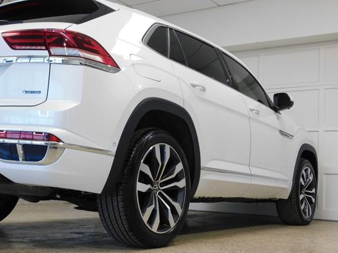 Used 2023 Volkswagen Atlas Cross Sport SEL Premium R-Line image 94
