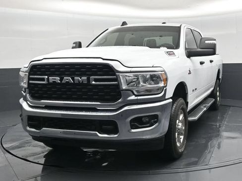 Used 2024 RAM 2500 Big Horn w/ Off Road Package AWD/4WD image 26
