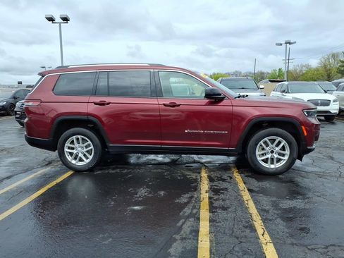 Used 2023 Jeep Grand Cherokee L Laredo AWD/4WD image 8