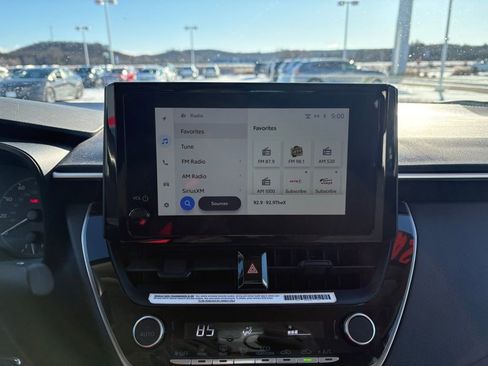 Certified 2024 Toyota Corolla LE image 25