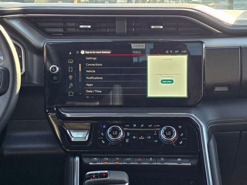 Certified 2023 GMC Sierra 1500 Denali w/ Technology Package image 8