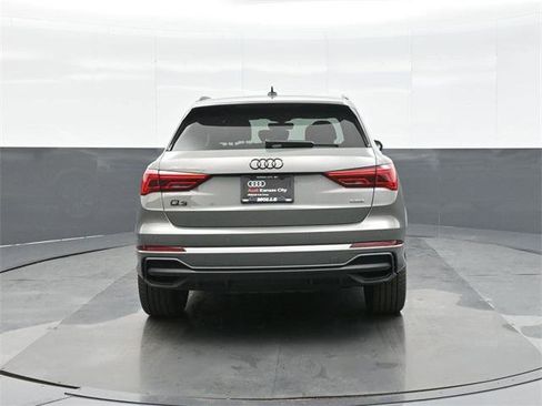 New 2025 Audi Q3 2.0T Premium image 6