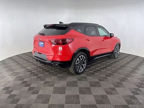 Used 2023 Chevrolet Blazer RS w/ Enhanced Convenience Package AWD/4WD image 6