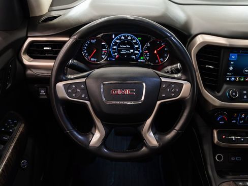 Used 2020 GMC Acadia Denali w/ Technology Package AWD/4WD image 12