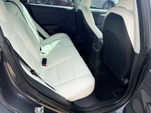 Used 2021 Tesla Model 3 Standard Range Plus RWD image 23