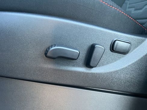 New 2025 Nissan Frontier PRO-4X w/ Pro Convenience Package image 38