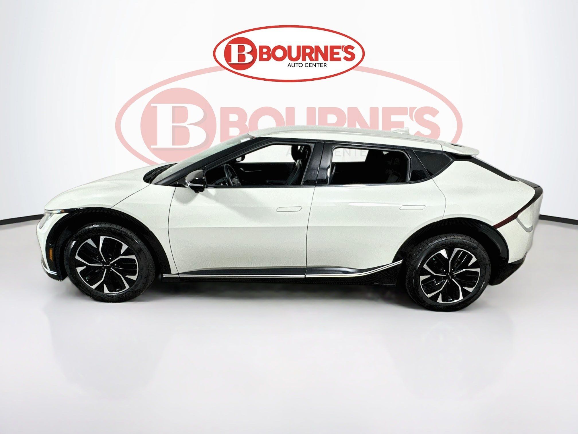 Used 2023 Kia EV6 Wind w/ Wind Technology Package AWD/4WD image 8