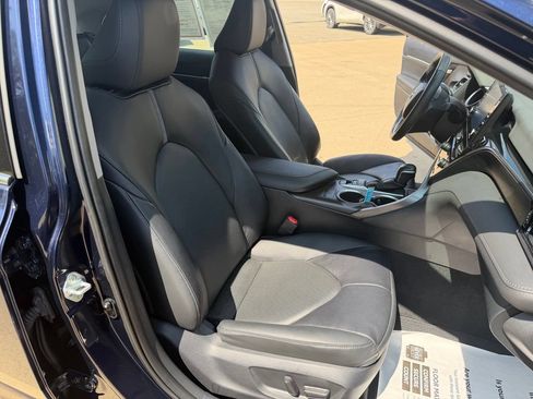 Certified 2022 Toyota Camry XLE w/ Cold Weather Package FWD image 35