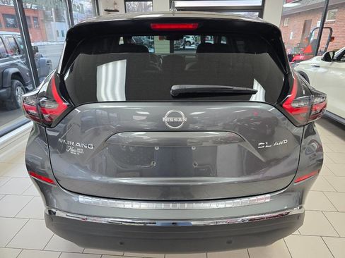 Used 2024 Nissan Murano SL image 10