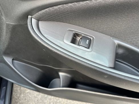 Used 2023 Chevrolet Malibu LT FWD image 38