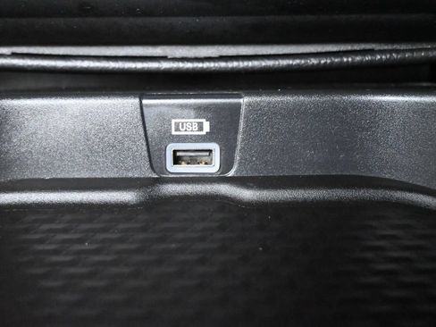 Used 2021 RAM 1500 Big Horn AWD/4WD image 16